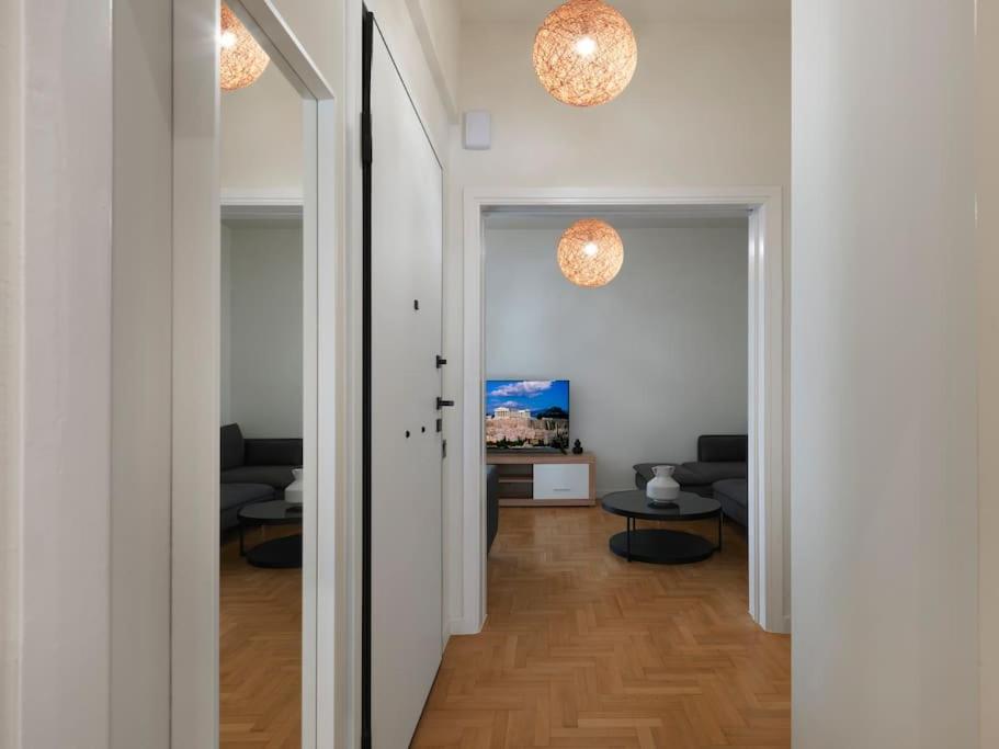 Lycabettus View Apartment เอเธนส์ ภายนอก รูปภาพ